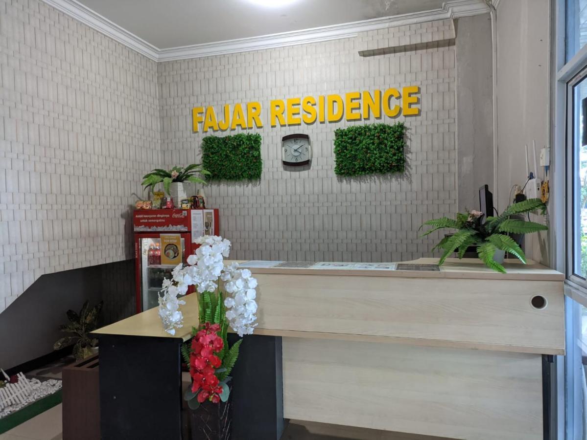 Oyo 1653 Fajar Residence Pekanbaru Dış mekan fotoğraf