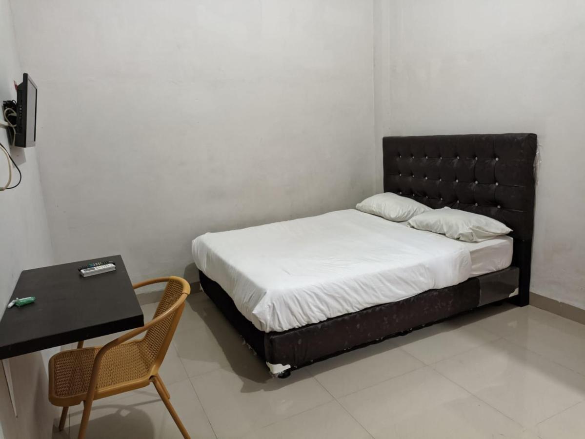 Oyo 1653 Fajar Residence Pekanbaru Dış mekan fotoğraf