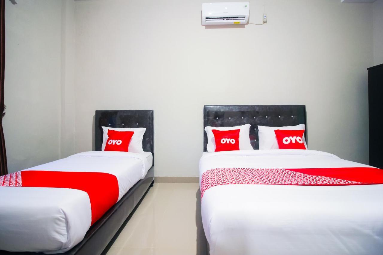 Oyo 1653 Fajar Residence Pekanbaru Dış mekan fotoğraf