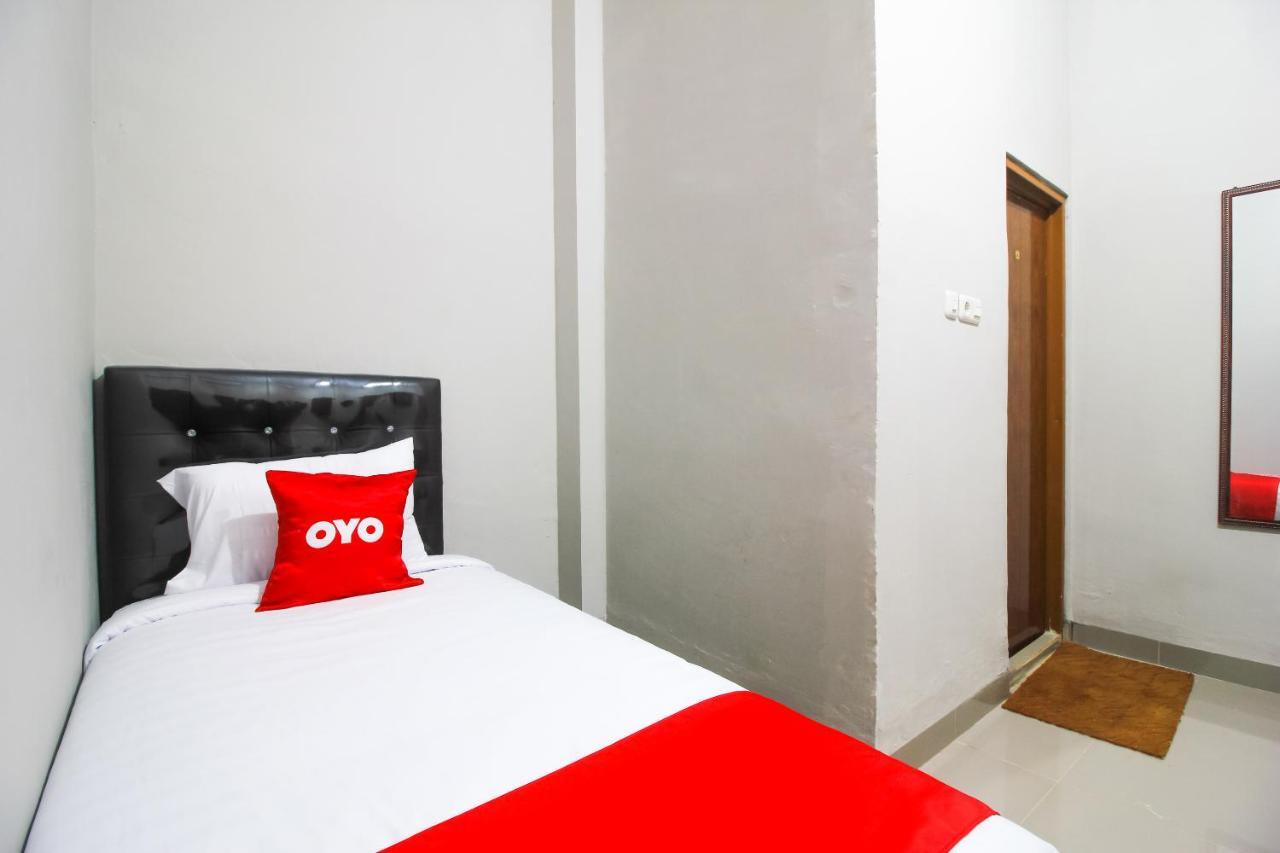 Oyo 1653 Fajar Residence Pekanbaru Dış mekan fotoğraf